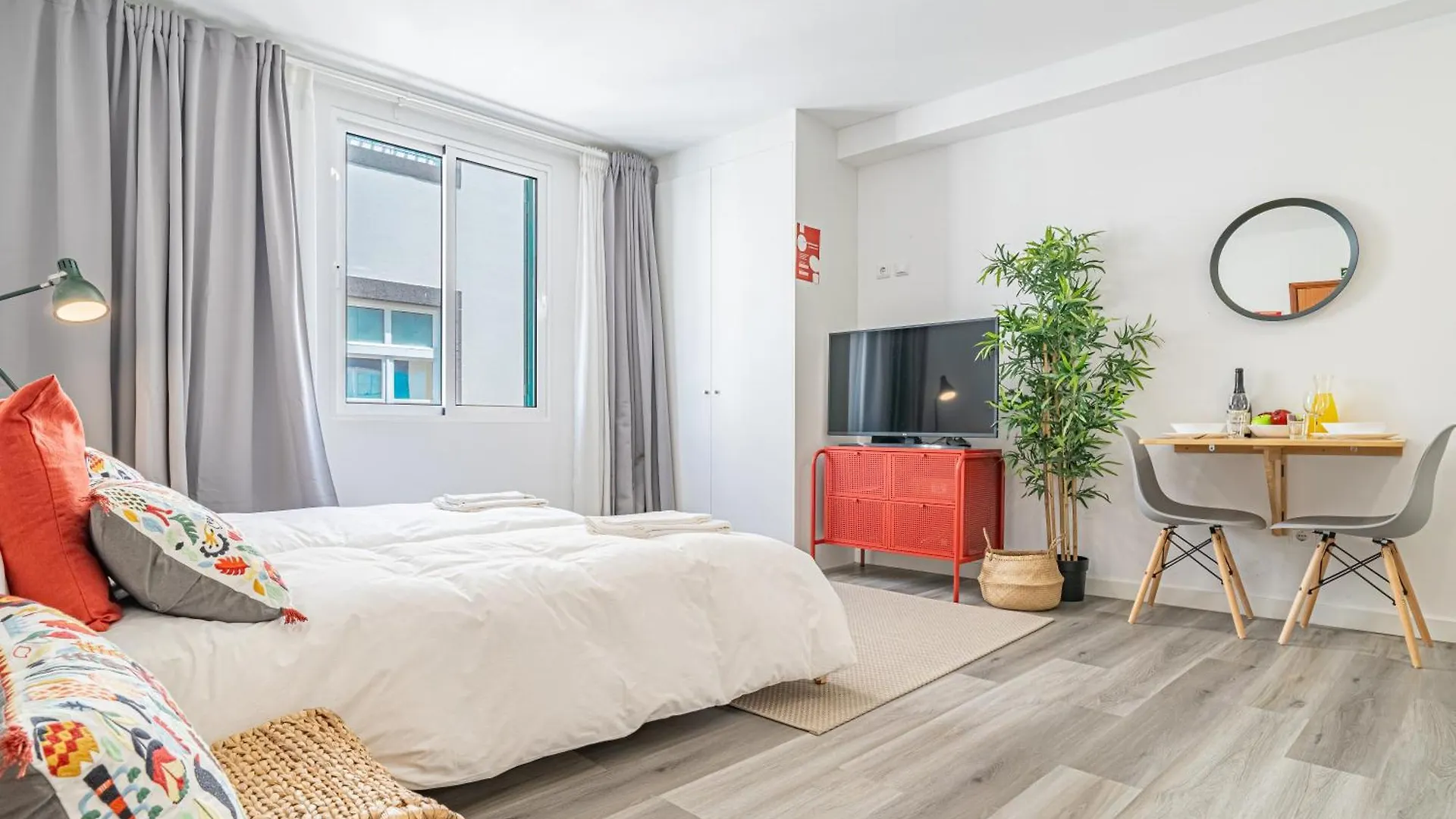 Tanoeiros Apartments Φουνκάλ